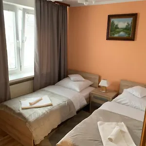 https://apartament-praski.warsawhotelspoland.com