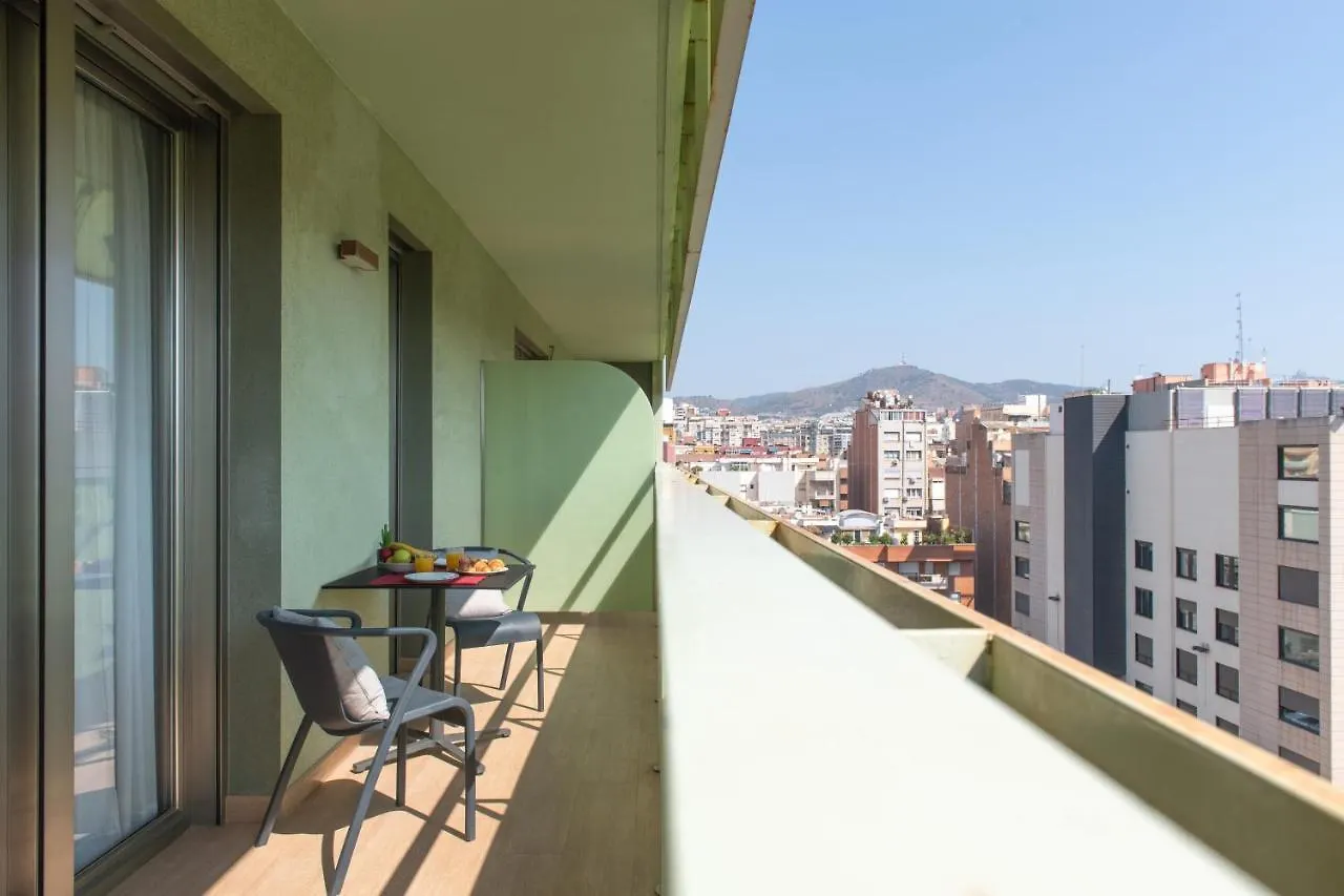 Apartamentos Aura Park Fira Bcn ロスピタレート・デ・リョブレガート アパート