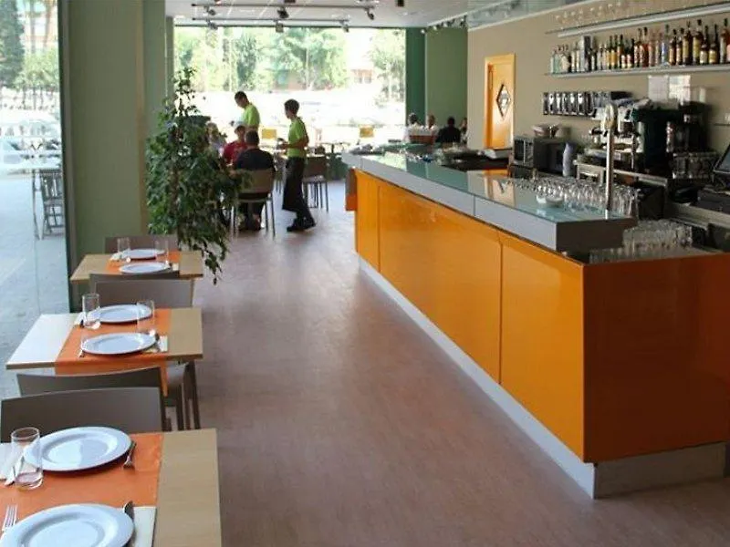 Apartamentos Aura Park Fira Bcn ロスピタレート・デ・リョブレガート