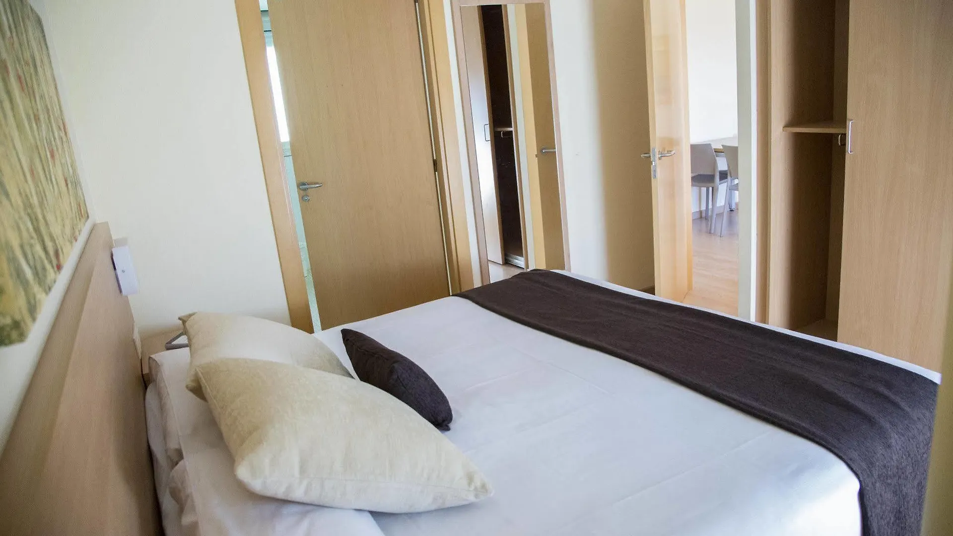 Apartamentos Aura Park Fira Bcn ロスピタレート・デ・リョブレガート 0*,  スペイン