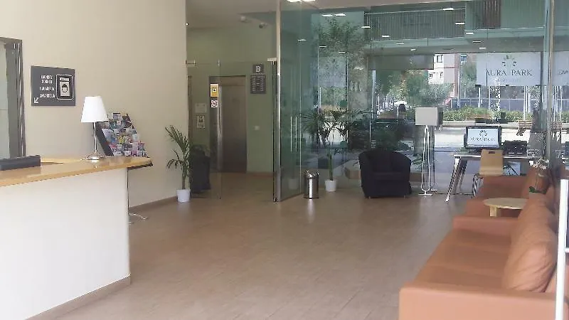 Apartamentos Aura Park Fira Bcn ロスピタレート・デ・リョブレガート 0*,