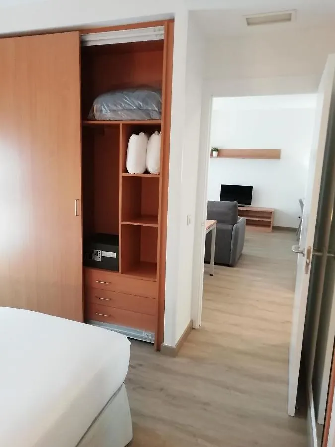 アパート Apartamentos Aura Park Fira Bcn ロスピタレート・デ・リョブレガート